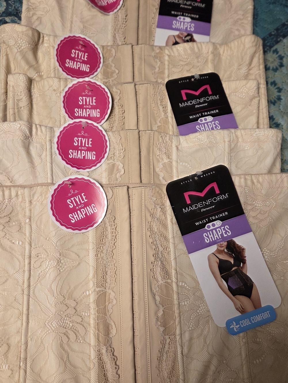 New Maidenform Shapes Waist Trainer in Nude Lace - Picture 2 of 9